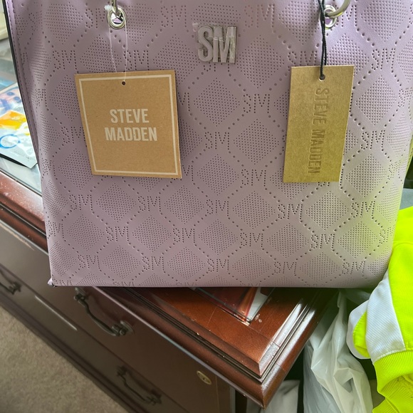 STEVE MADDEN WOMEN HANDBAG - Picture 3 of 8